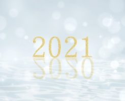 2021,2020の数字と雪